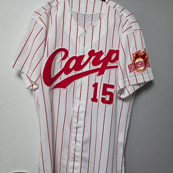 [BUNJANG] Hiroki Kuroda Signed Authentic Hiroshima Carp Uniform (Size L) / 구로다 히로키 싸인 유니폼