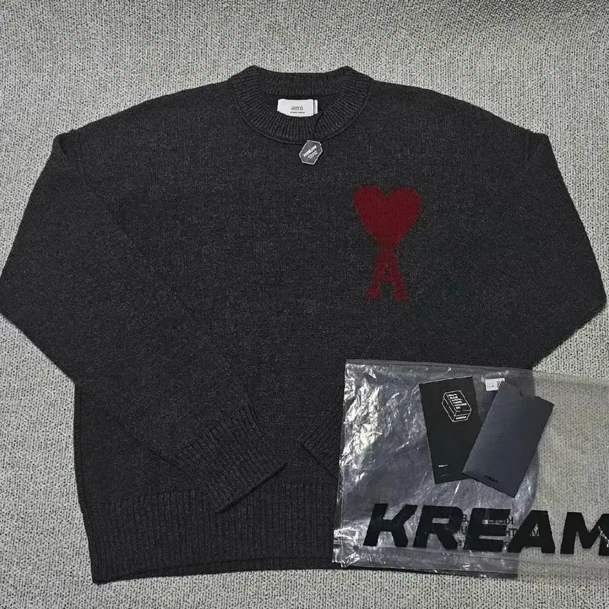 [BUNJANG] AMI Big Heart Logo Headergrey Wool Sweater Knit (L) / [L 사이즈] 새상품급 아미 빅로고 하트 헤더그레이 울 스웨터 니트