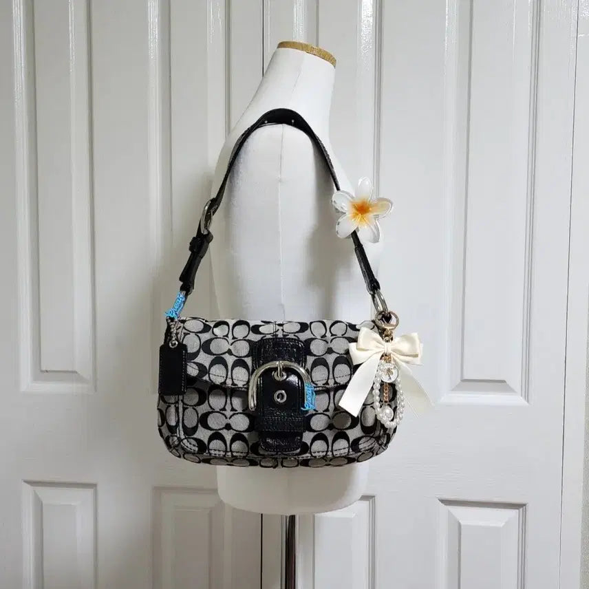 [BUNJANG] Coach Soho Buckle Shoulder Bag / 상태굿) 코치 소호 버클 숄더백
