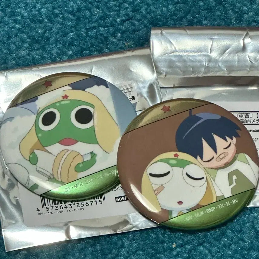 [BUNJANG] Sgt. Frog Keroro Can Badge & Figure Set / 케로로 중사 케로로 캔뱃지 케로로 뱃지 케로로 피규어 케로로 배지