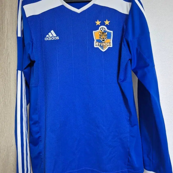 [BUNJANG] Adidas Ulsan Hyundai Training Top Size 100 / 아디다스 정품 울산현대 트레이닝복 상의 100사이즈 판매합니다