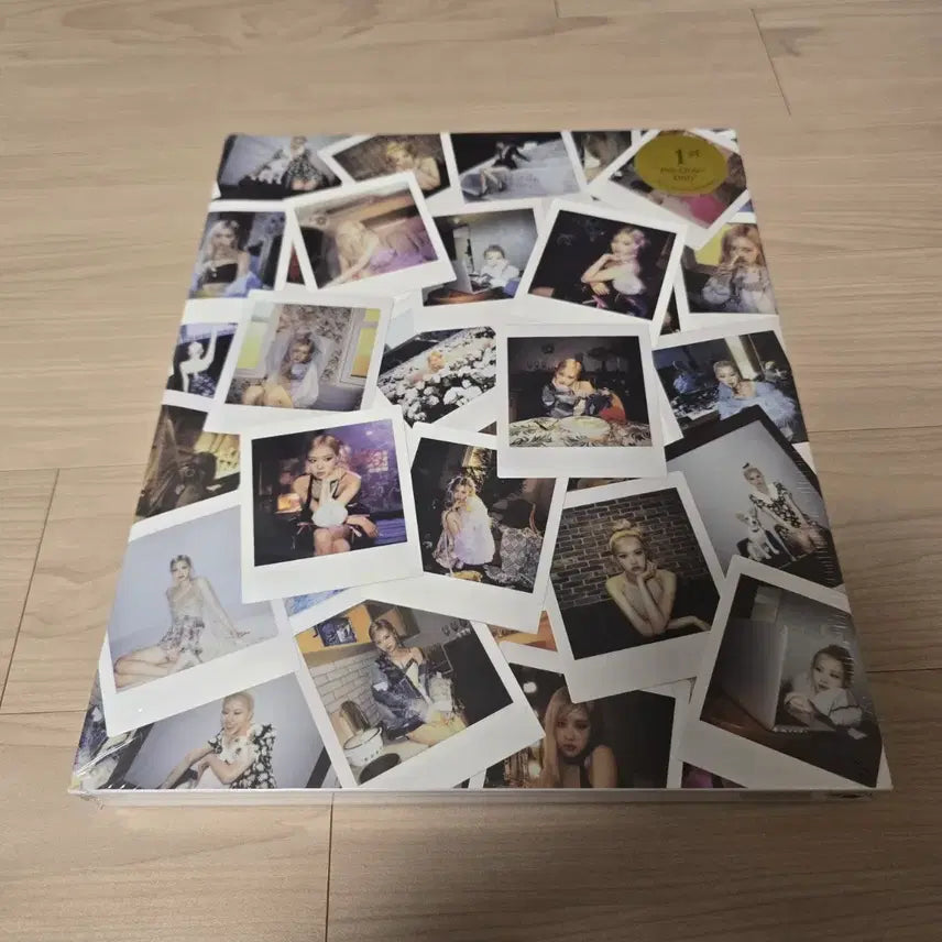 [BUNJANG] BLACKPINK Rosé R Special Edition Photobook 1st Press Sealed / 블랙핑크 로제 R 스페셜 에디션 포토북 1차 미개봉