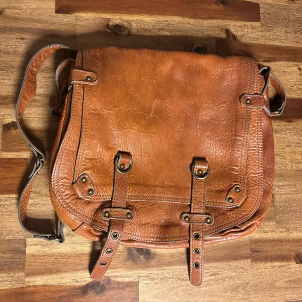 [BUNJANG] Abaco Camel Lambskin Leather Crossbody Bag / Abaco 아바코 카멜 램스킨 가죽 크로스백 가방 정품