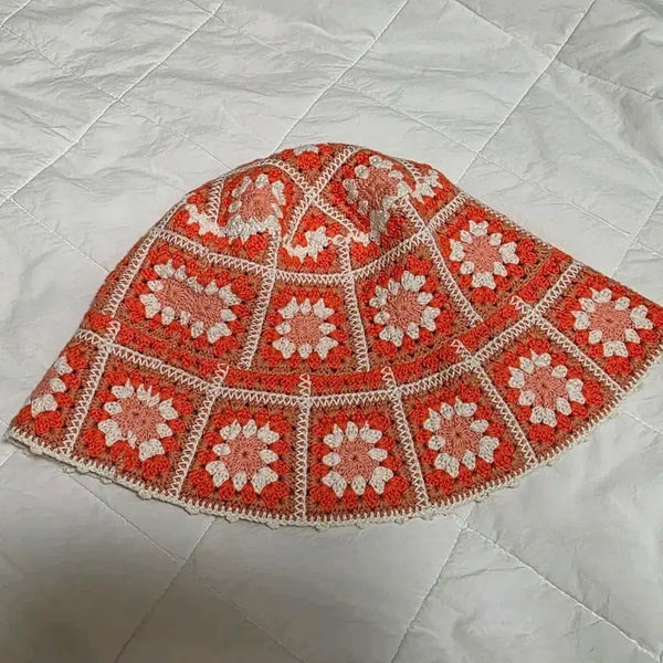 [BUNJANG] Maje Crochet Bucket Hat / 마쥬 maje 크로셰 버킷햇