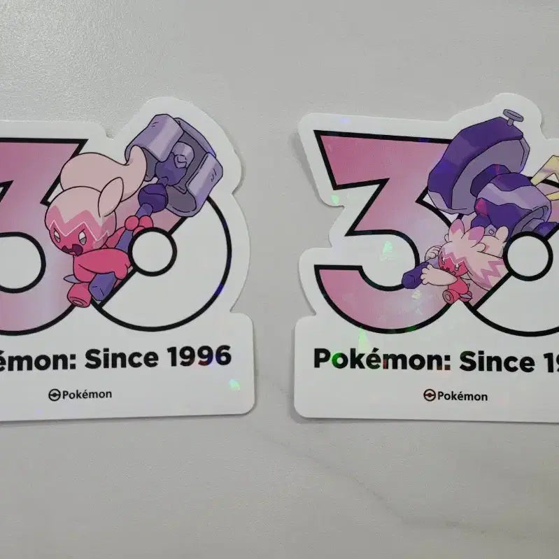 [BUNJANG] Pokemon 30th Anniversary Logo Stickers - Byuri-jjang & Duduri-jjang Set (2 Stickers) / (교환/판매) 포켓몬 30주년 로고 스티커 벼리짱 두드리짱 2장 세트