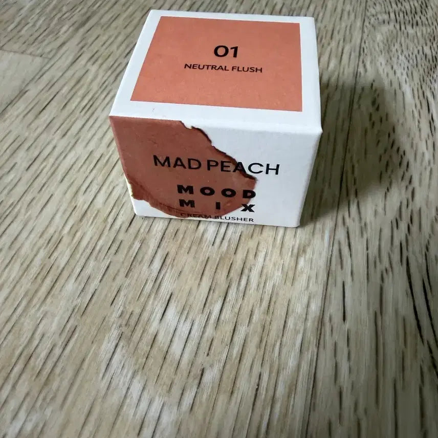 [BUNJANG] Mad Peach Mood Mix Cream Blusher 01 Neutral Flush (Sealed) / (미개봉)매드피치 무드믹스 크림 블러셔 01 뉴트럴플러쉬