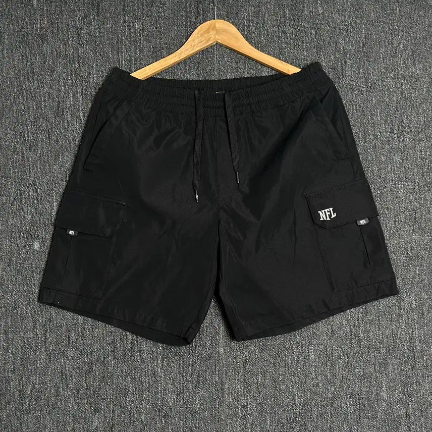 [BUNJANG] NFL Black Cargo Shorts / NFL 블랙 카고 반바지 90