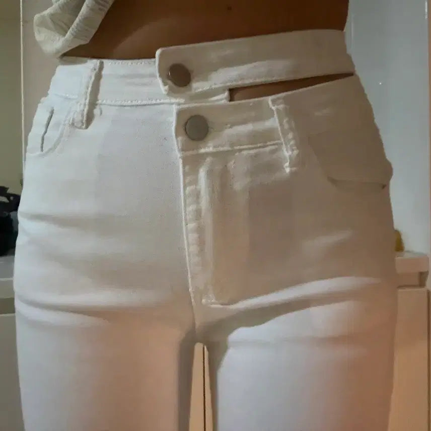 [BUNJANG] White Skinny Jeans (M) / 트임 화이트 스키니진 m