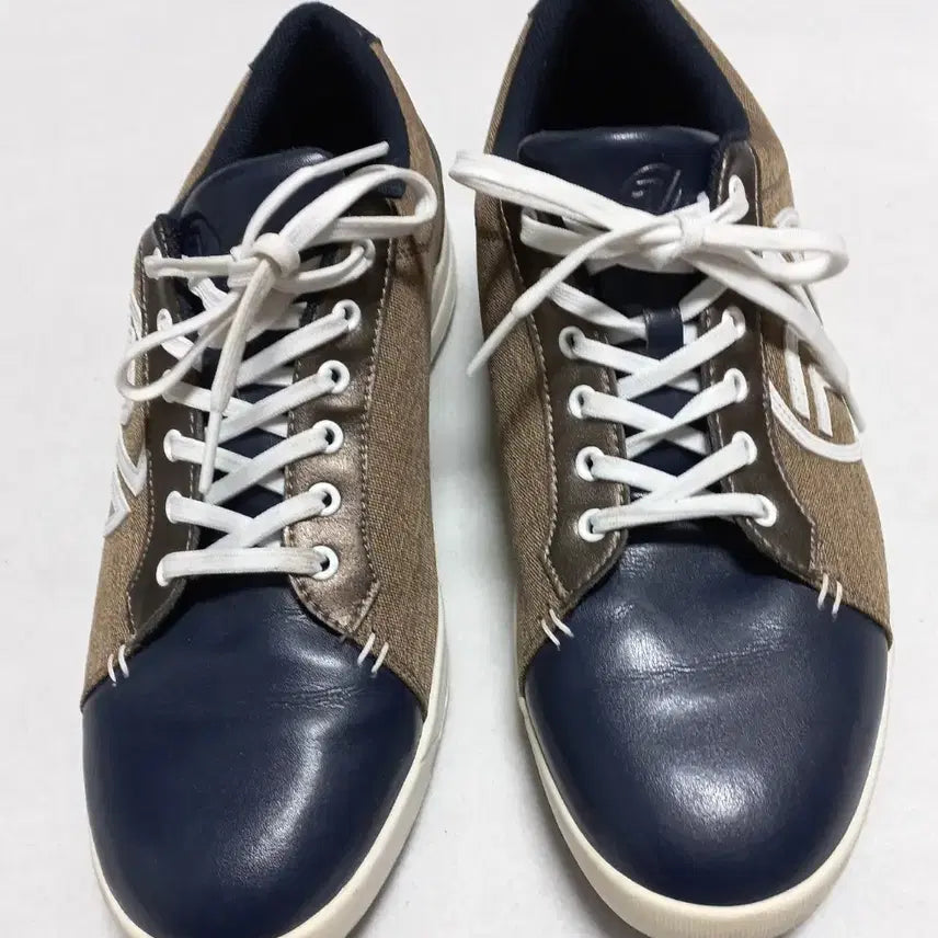 [BUNJANG] Volvik Men's Golf Shoes 275 / 볼빅 남성 골프화275