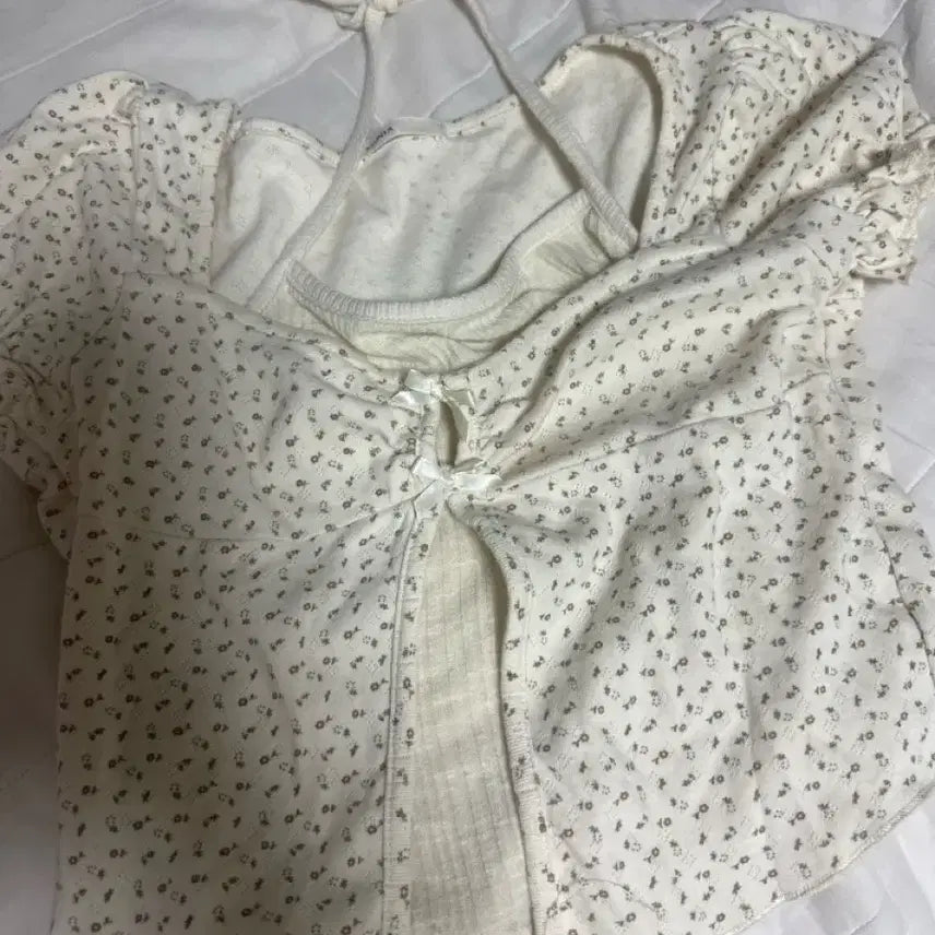 [BUNJANG] Women's Casual T-Shirt / 옷 팔아용