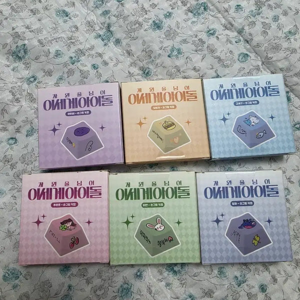[BUNJANG] Isegye Idol Bundle Set Keycaps / 이세계아이돌 키캡 세트 일괄