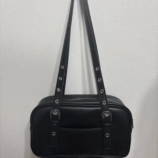 [BUNJANG] Black Leather Shoulder Bag / 오프가방 콘서트 가방 블랙 가죽 숄더백 시즈니룩