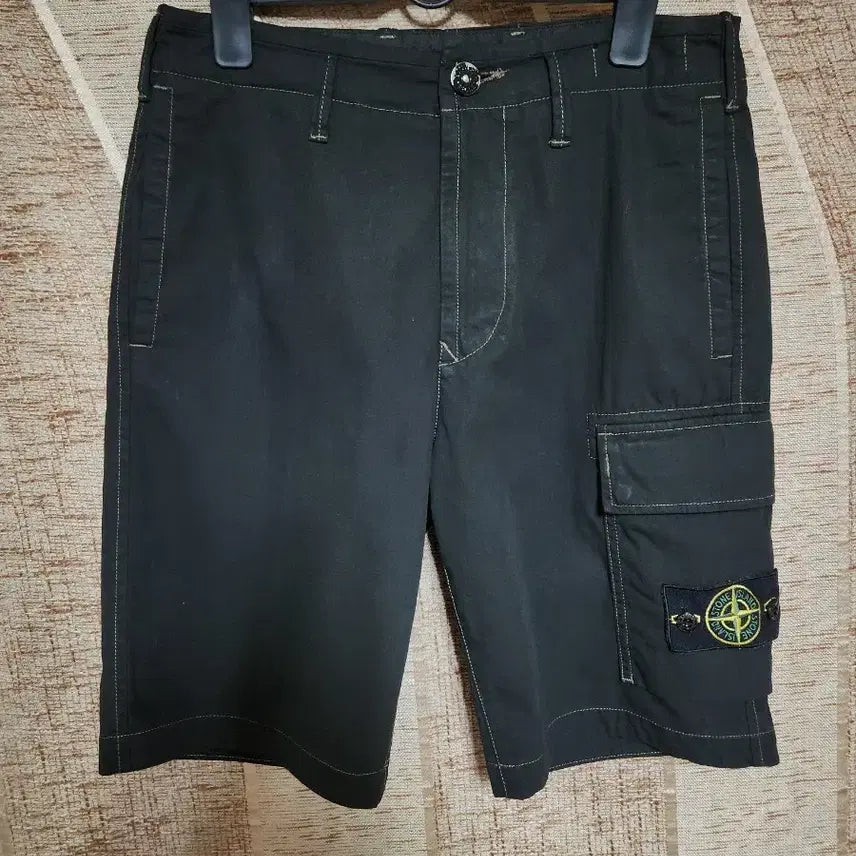 [BUNJANG] Stone Island Cargo Shorts / 스톤아일랜드 카고 반바지 (28)