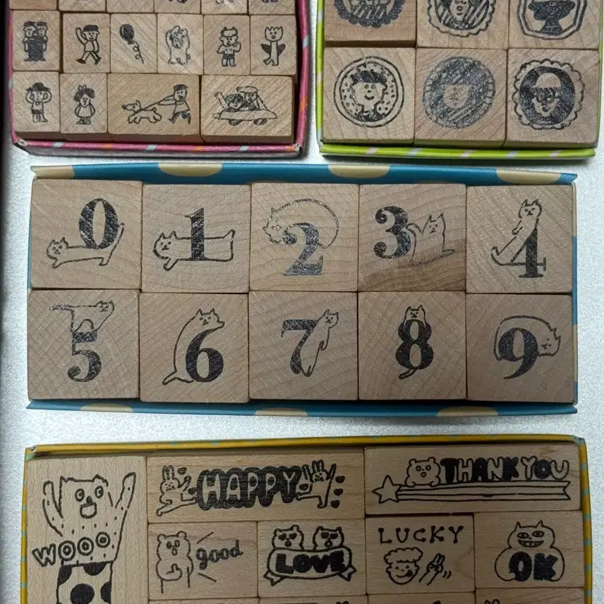 [BUNJANG] Aiueo Stamp Set (4 Types) with Ink Pad (4 Types) / aiueo 아이우에오 스탬프 도장 4종 세트 일괄 + 잉크패드 4종