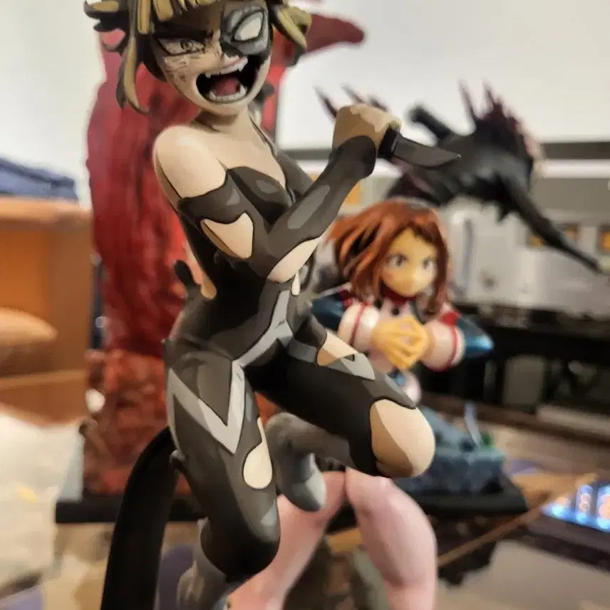[BUNJANG] My Hero Academia Himiko Toga Repaint Figure / 나의 히어로 토가 리페인트 판매