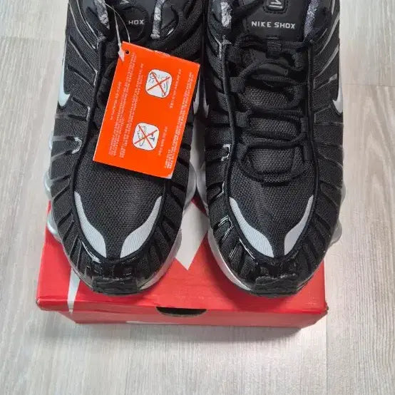 [BUNJANG] Nike Shox TL Black 285mm Sneakers / 나이키 샥스tl 285mm 새상품