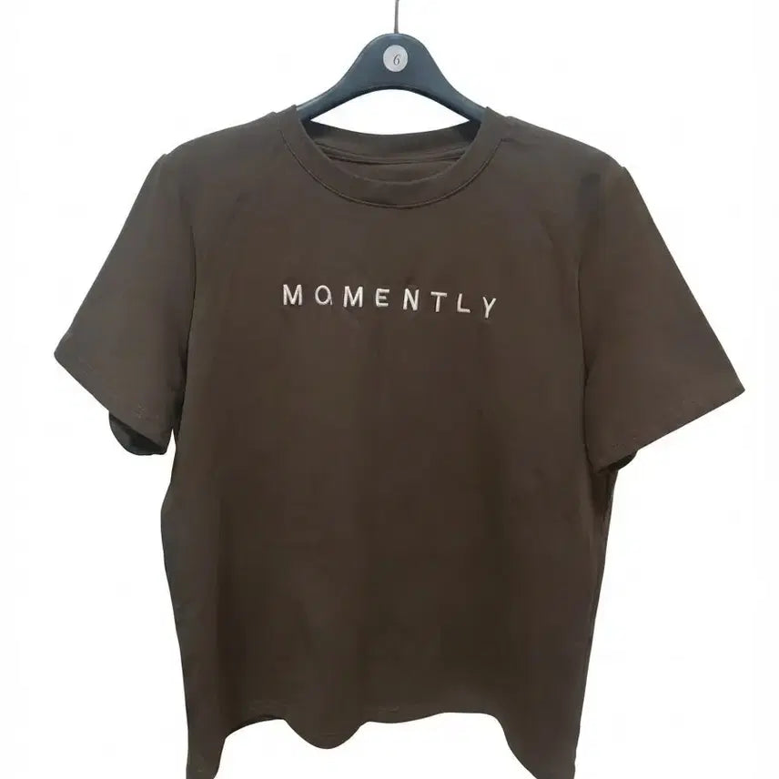 [BUNJANG] Momently Logo Short-Sleeve T-Shirt / 모먼틀리 로고 반팔 티(새옷)