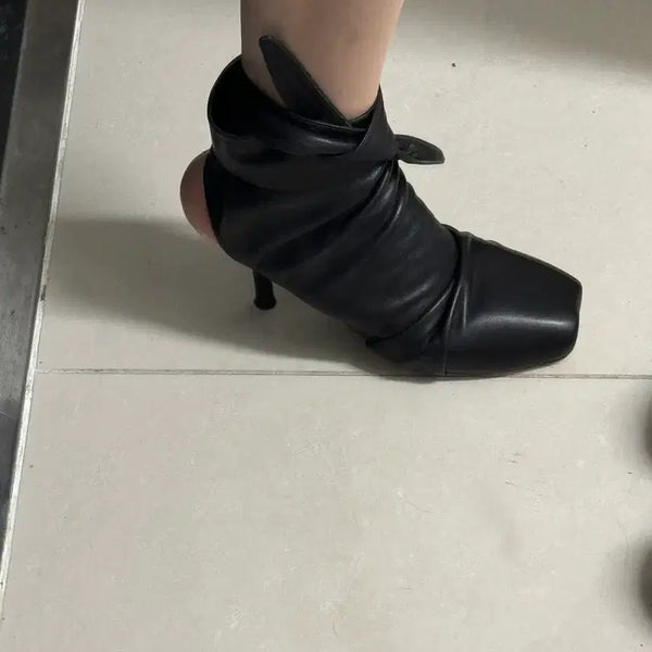[BUNJANG] Old Celine Ballerina Strap Heels Black Size 35.5 (235-240) / 올드셀린 발레리나 스트랩힐 35.5(235-240)