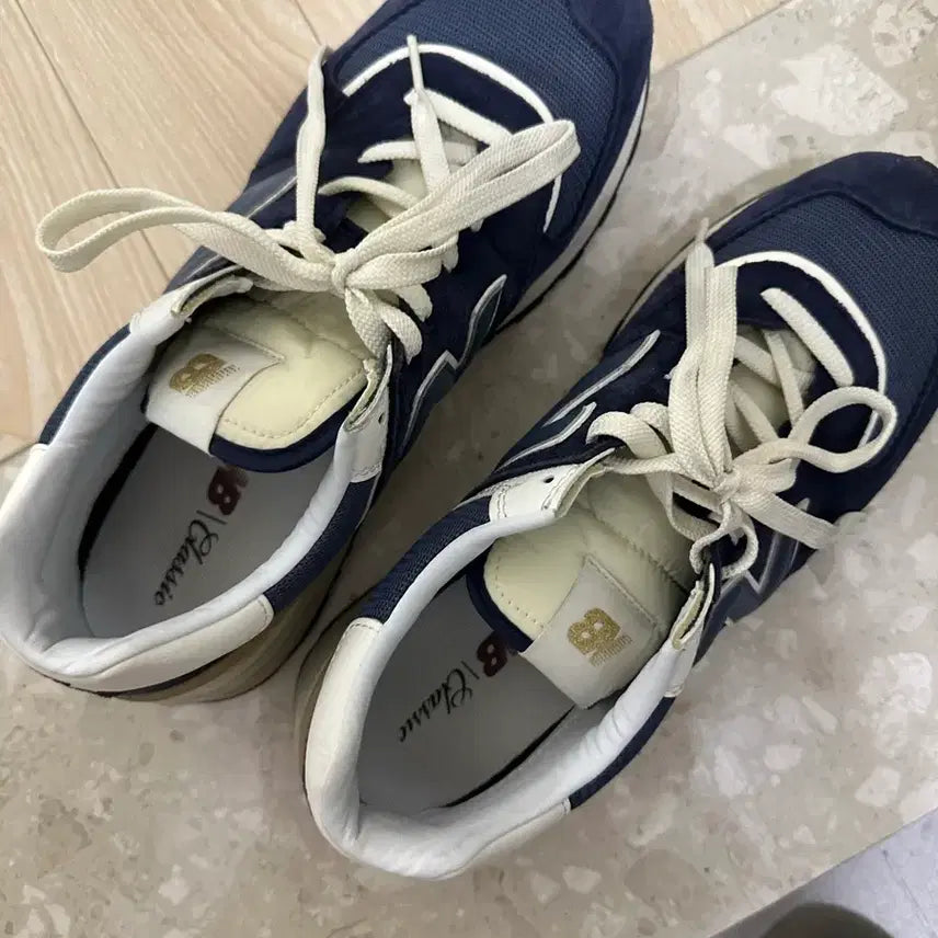 [BUNJANG] New Balance 574 Classic Navy Suede Sneakers / 뉴발란스 574 클래식 네이비 스웨이드 스니커즈