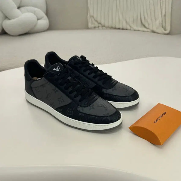 [BUNJANG] Louis Vuitton Rivoli Sneakers Monogram Eclipse / (당일출고) 루이비통 리볼리 스니커즈 모노그램 이클립스