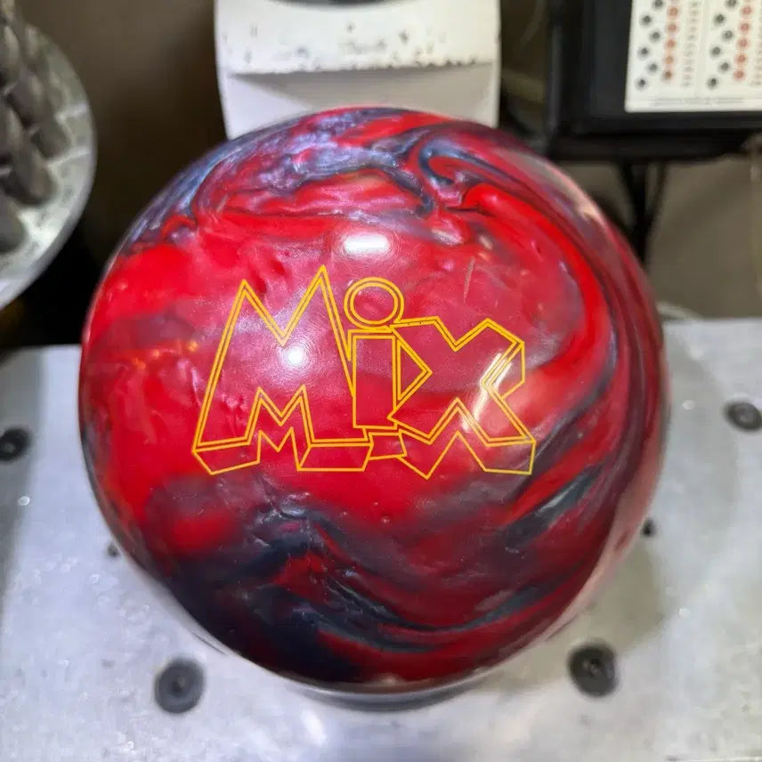 [BUNJANG] Storm Mix Red/Silver 14lb Bowling Ball (Official) / 스톰 - 믹스 레드/실버 14파운드 (공인구)
