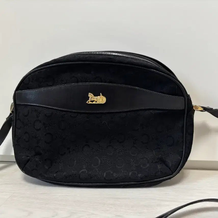 [BUNJANG] Vintage Celine Crossbody Bag Golden Horse Carriage / 빈티지 셀린느 크로스백 황금마차