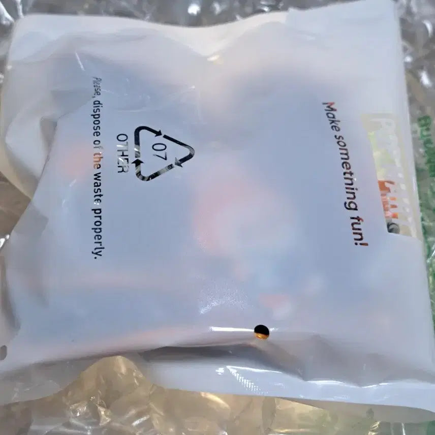 [BUNJANG] Popmart Labubu Secret Password Alphabet Z Keychain (Sealed) / [정품/비닐미개봉] 팝마트 라부부 내 마음속 비밀번호 알파벳 Z 단품 키링