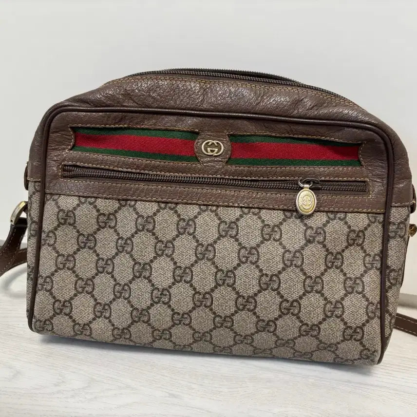 [BUNJANG] Gucci GG Pattern Shoulder Bag Brown / 구찌 GG 패턴 숄더백 브라운