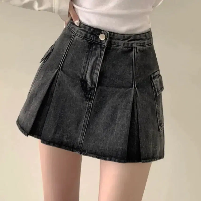 [BUNJANG] Black Denim Cargo Pleated Mini Skirt / 흑청 데님 스커트