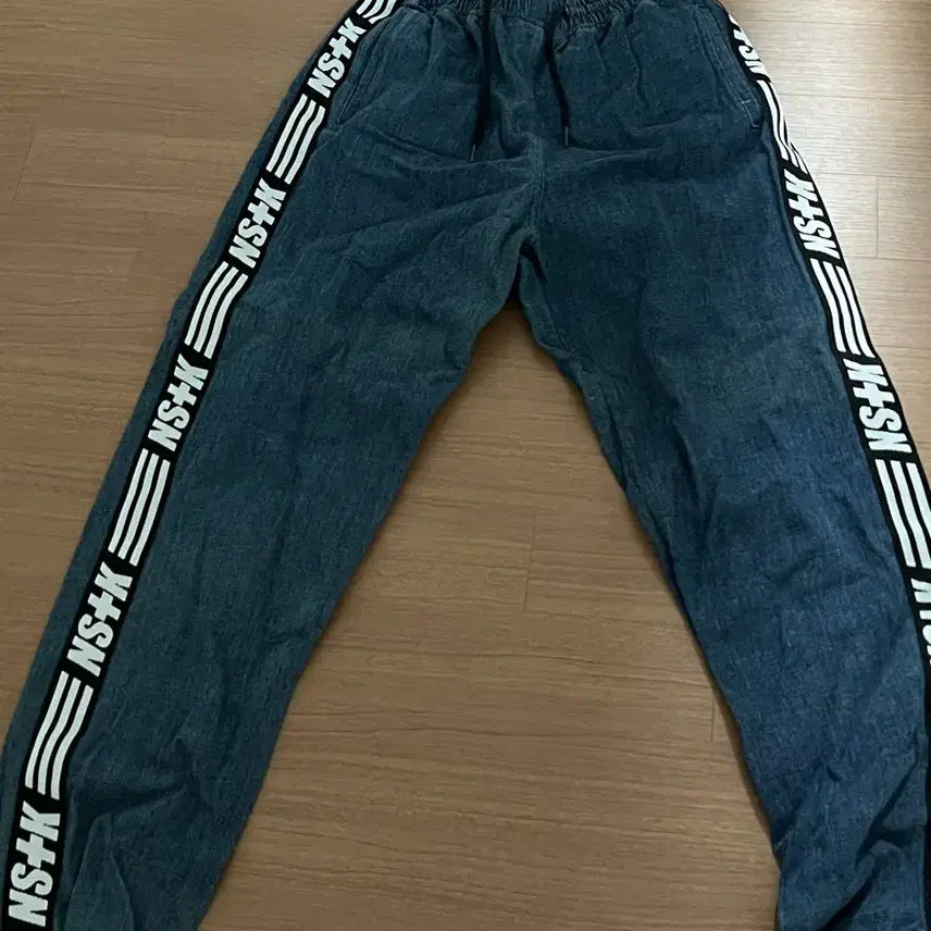 [BUNJANG] Nasty Kick Denim Jogger Pants / 네스티킥 데님 조거 팬츠