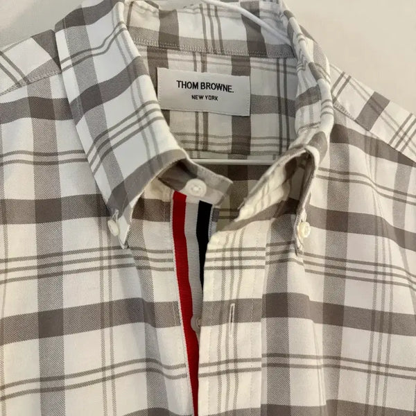 [BUNJANG] Thom Browne Grey Hidden Tricolor Stripe Check Oxford Shirt Size 3 (As Worn by Lee Jung Jae) / 톰브라운 그레이 히든 삼선 체크 옥스포드 셔츠 3 (이정재 착용)