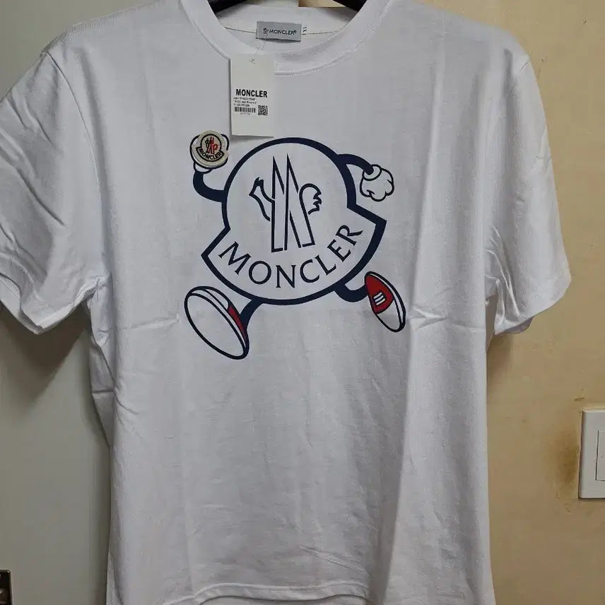[BUNJANG] Moncler Logo Patch Short Sleeve T-Shirt White XL / 몽클레어 와팬 반팔티 화이트 뛰몽 XL 새상품