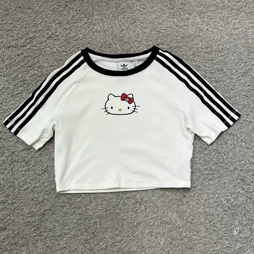 [BUNJANG] Adidas Hello Kitty Women's Short Sleeve T-Shirt / [우먼90-95] 아디다스 헬로키티 반팔티