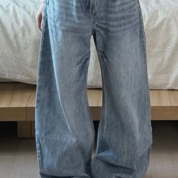 [BUNJANG] Blue Hearts Vintage Curved Denim Pants / 블루하츠 빈티지 커브드 데님 팬츠 청바지