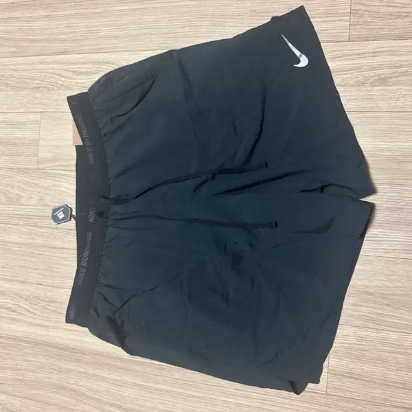 [BUNJANG] Nike Dri-FIT Stride 7-inch Brief-Lined Running Shorts Black - Asia M / 나이키 드라이핏 스트라이드 7인치 브리프 라인드 러닝 쇼츠 블랙 - 아시아 M