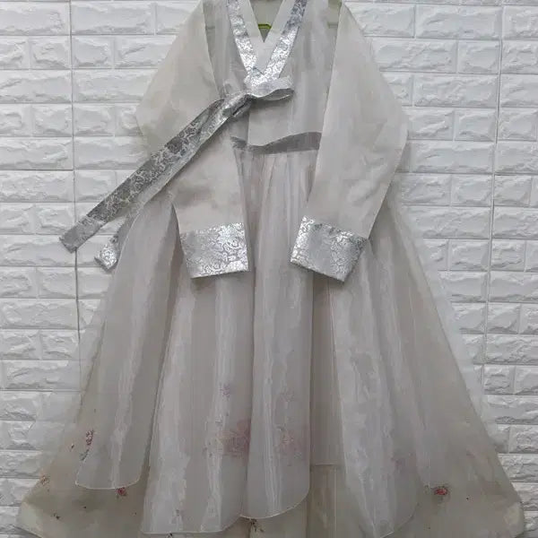 [BUNJANG] Geumoh Silk Women's Dress Hanbok / 259 금오실크 여성한복 드레스한복  99 2XL 키155-160/창고갤러리