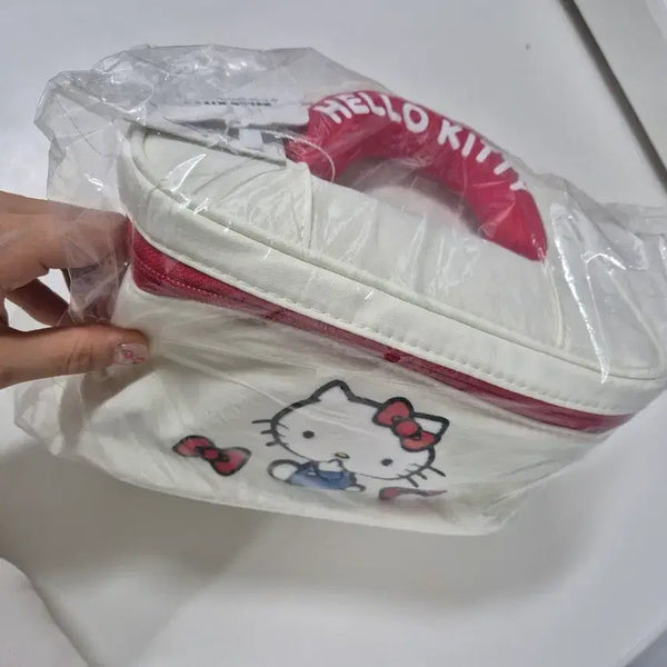[BUNJANG] Hello Kitty White Pouch / 헬로키티 화이트 파우치
