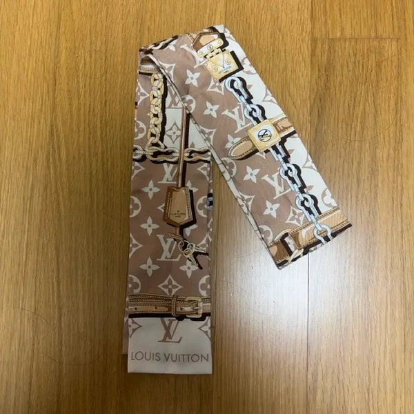 [BUNJANG] Louis Vuitton Bandana Trunk Scarf / 루이비통 방도 트렁크