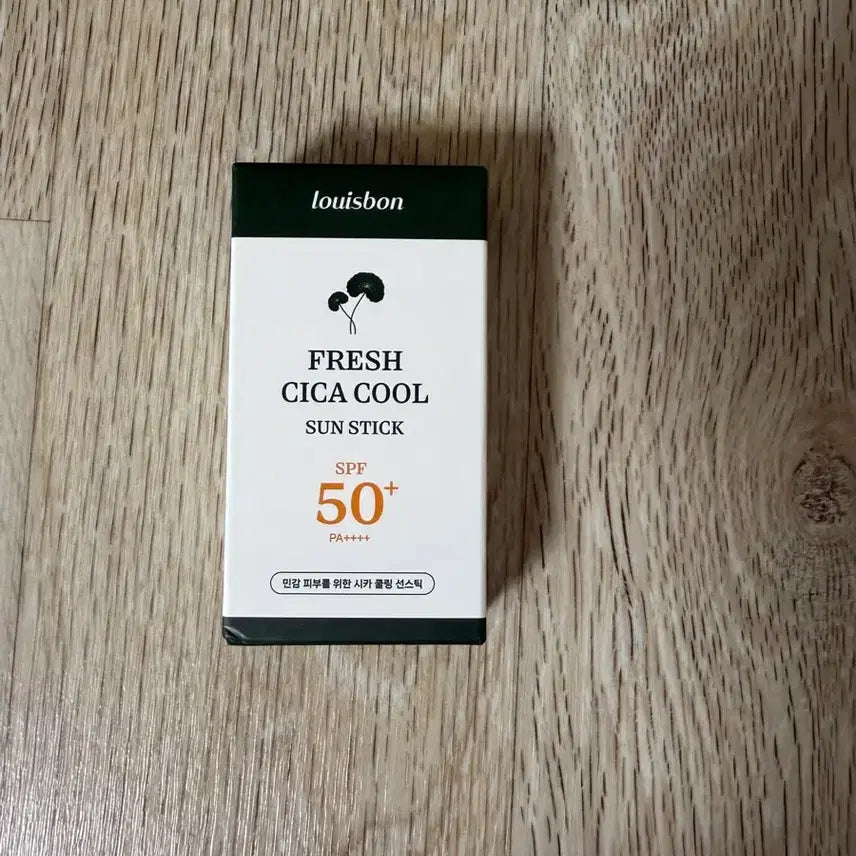 [BUNJANG] Luibon Fresh Cica Cool Sunstick SPF50+ / (미개봉)루이본 프레쉬 시카 쿨 선스틱 SPF50+