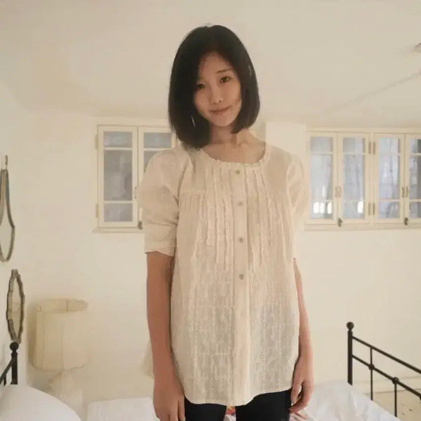 [BUNJANG] InAndYangInHarmony Momo Blouse Ivory / 인앤양인하모니 모모블라우스 아이보리