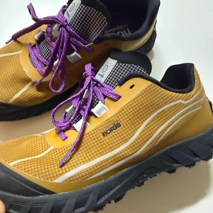 [BUNJANG] Norda 002 Trail Running Shoes Oak US 10.5 / Norda 002 트레일 러닝화 US 10.5 오크