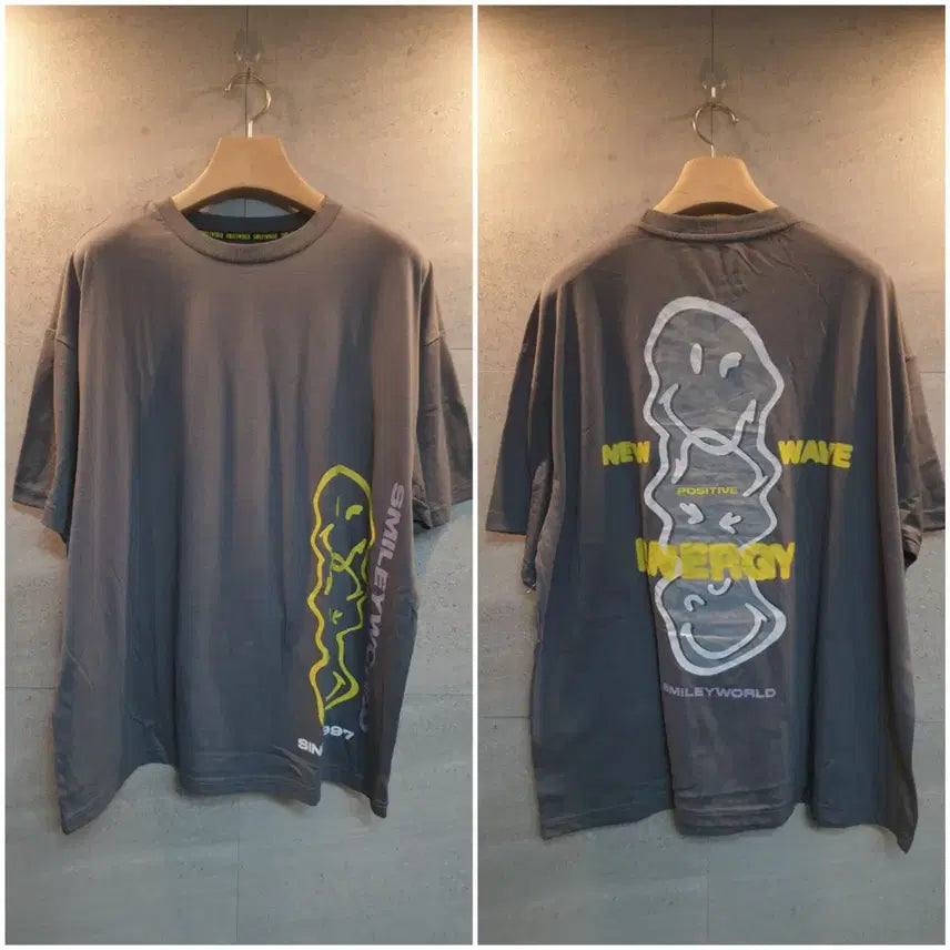 [BUNJANG] SMILEY WORLD Graphic T-Shirt / SMILEY WORLD 반팔티. 미착.