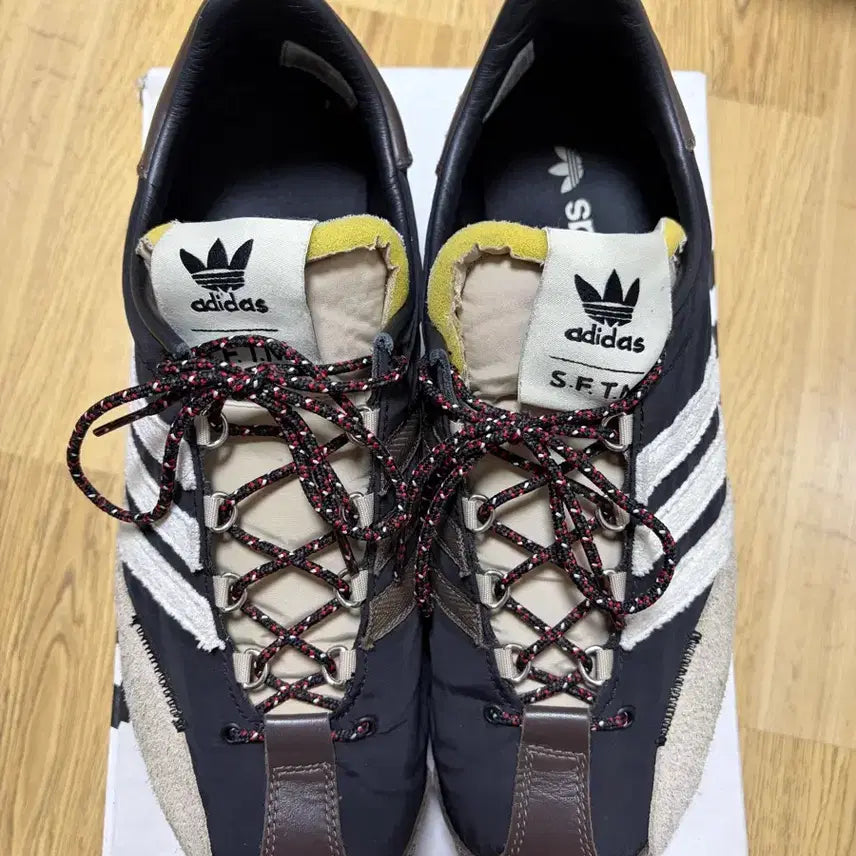 [BUNJANG] Adidas Song for the Mute Country OG Black / 아디다스 송포더뮤트 컨트리 OG 블랙 285