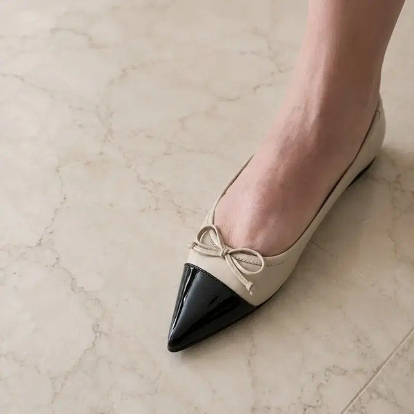 [BUNJANG] Yumeri Ballerina Flat Shoes Beige/Black Ribbon / 유메르 발레리나 플랫슈즈 베이지/블랙 배색 리본