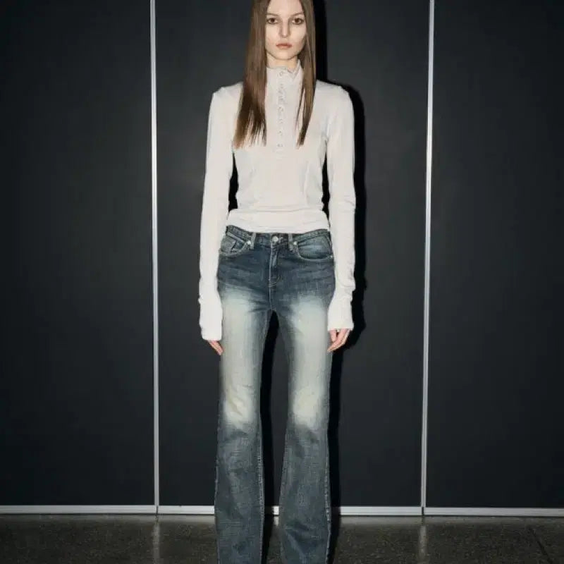 [BUNJANG] Bohemian Seoul High-Waisted Bootcut Jeans Blue XS / 보헤미안서울 하이웨스트 부츠컷 진 블루 xs