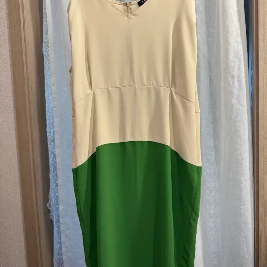 [BUNJANG] Lanvin Colorblock V-Neck Midi Dress / 고급스러운 배색이 돋보이는 랑방 원피스 88추천