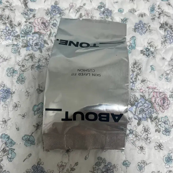[BUNJANG] Abouttone Skin Layer Fit Cushion Refill (21.5) New / 어바웃톤 스킨 레이어 핏 쿠션 21.5호 리필 새상품