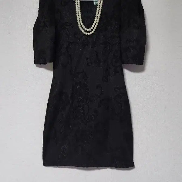[BUNJANG] Eco Black Pattern Puff Sleeve Dress / (새제품급)에코 블랙 패턴 퍼프 소매 원피스