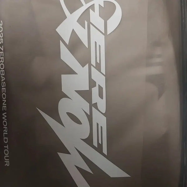 [BUNJANG] ZEROBASEONE Zhang Hao 2025 World Tour Slogan / ZEROBASEONE 2025 월드투어 굿즈 장하오 슬로건
