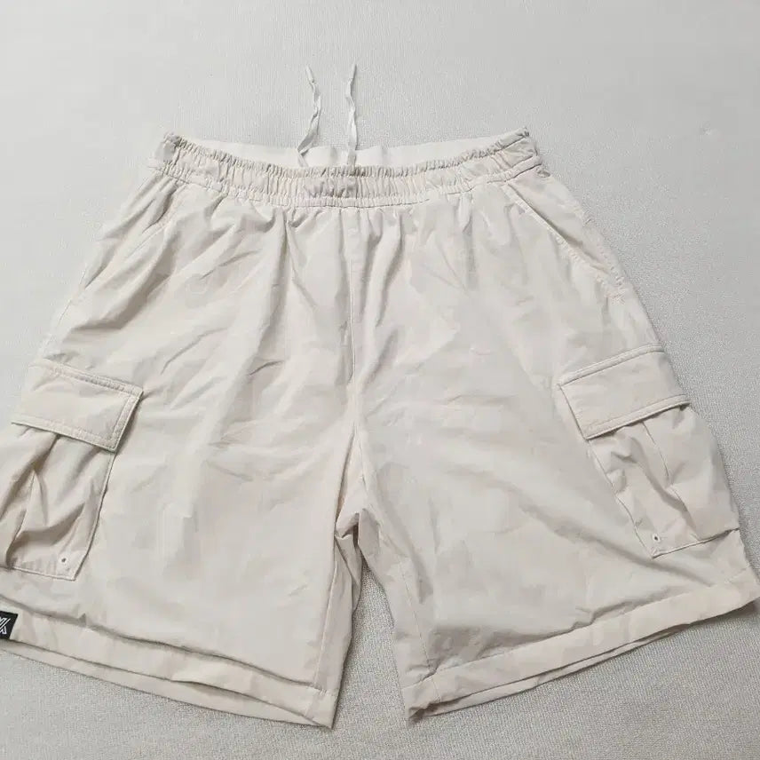 [BUNJANG] Xexymix Cargo Banding Shorts Beige (Waist 37-38) / 젝시믹스 카고 밴딩 반바지 베이지 허리37~38